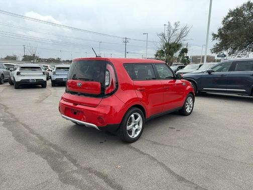 2017 Kia Soul +