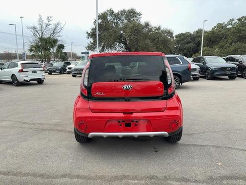 2017 Kia Soul +