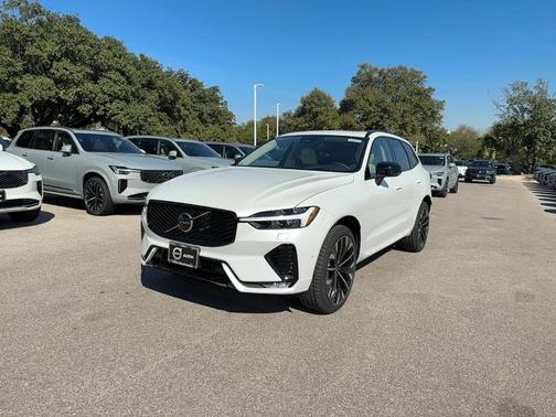 2026 Volvo XC60 B5 Ultra