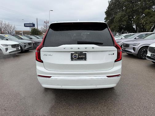 2026 Volvo XC90 B6 Ultra 7-Seater