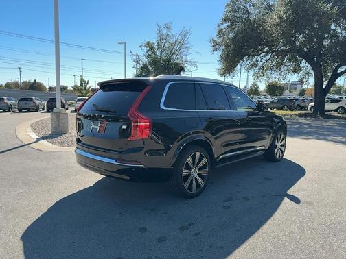 2024 Volvo XC90 Recharge Plug-In Hybrid T8 Ultimate 6-Seater