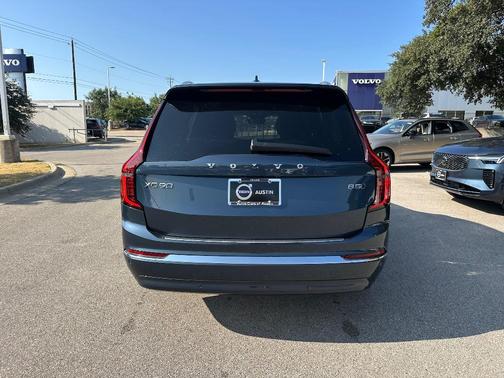 2026 Volvo XC90 B5 Ultra 6-Seater