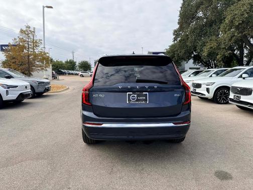 2026 Volvo XC90 B6 Ultra 7-Seater
