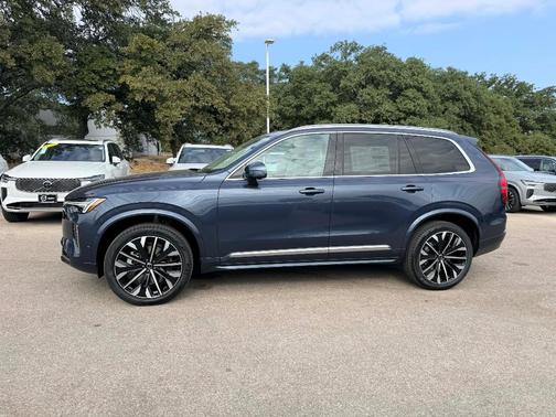 2026 Volvo XC90 B6 Ultra 7-Seater