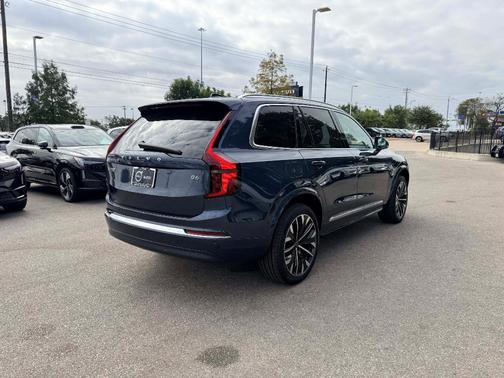 2026 Volvo XC90 B6 Ultra 7-Seater