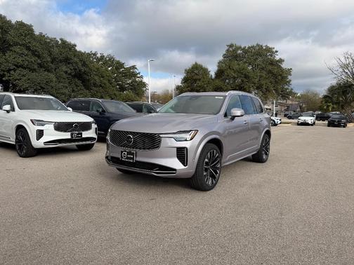 2026 Volvo XC90 B6 Plus 7-Seater