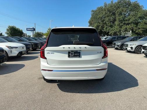 2026 Volvo XC90 B6 Ultra 6-Seater