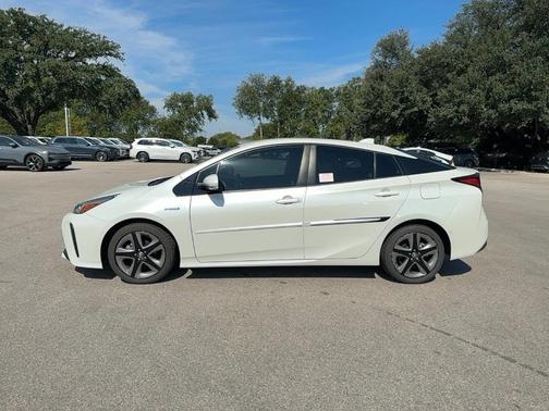 2020 Toyota Prius L