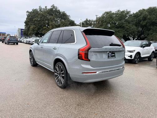 2026 Volvo XC90 B6 Ultra 7-Seater