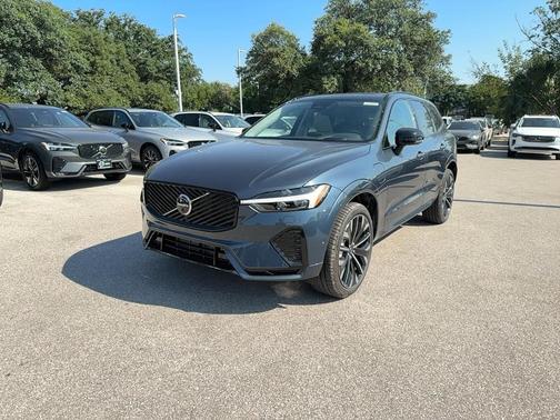 2026 Volvo XC60 T8 ULTRA