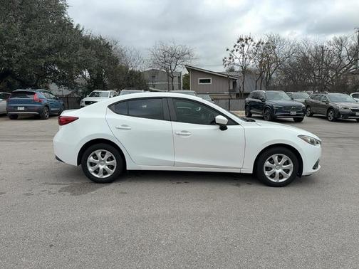 2016 Mazda Mazda3 i Sport