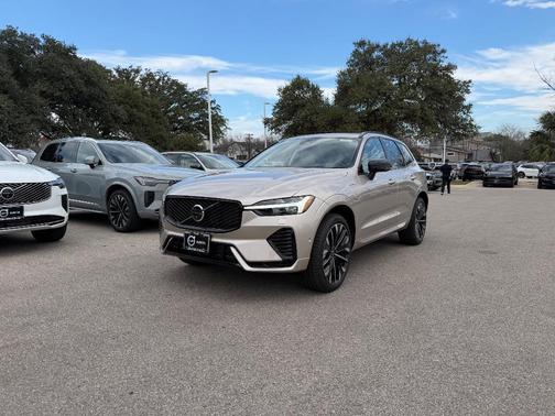 2026 Volvo XC60 Plug-In Hybrid T8 Ultra