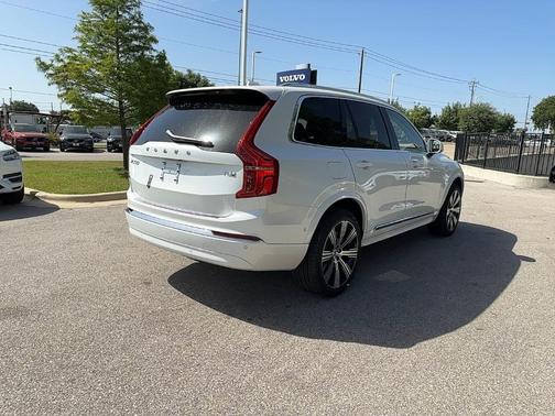 2025 Volvo XC90 Plug-In Hybrid T8 Plus 7-Seater