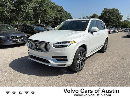2025 Volvo XC90 Plug-In Hybrid T8 Plus 7-Seater