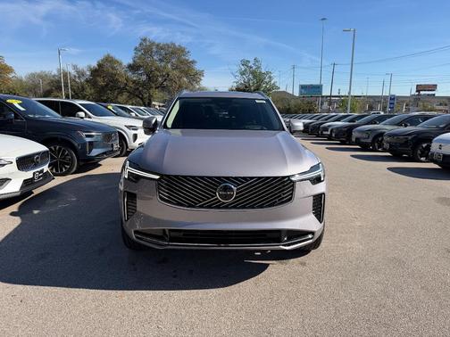 2026 Volvo XC90 B5 Ultra 6-Seater