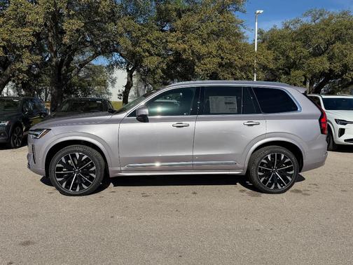 2026 Volvo XC90 B5 Ultra 6-Seater
