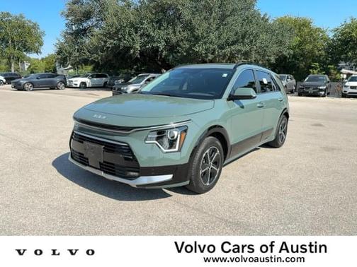 2023 Kia Niro SX