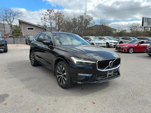 2023 Volvo XC60 B5 Core