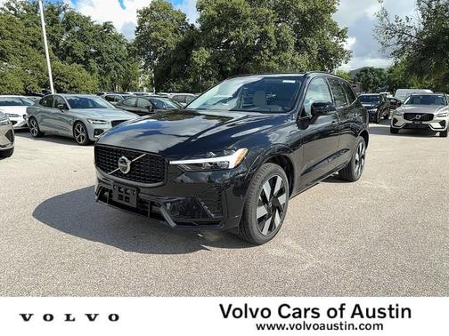 2025 Volvo XC60 Plug-In Hybrid T8 Plus
