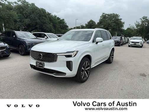 2025 Volvo XC90 B5 Core