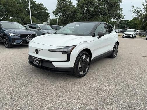 2025 Volvo EX30 Twin Motor Ultra
