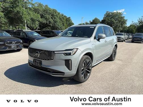 2025 Volvo XC90 Plug-In Hybrid T8 Ultra 7-Seater