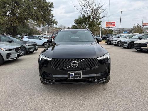 2026 Volvo XC90 B6 Ultra Dark Theme 7-Seater