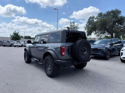 Carbonized Gray 2024 Ford Bronco Black Diamond