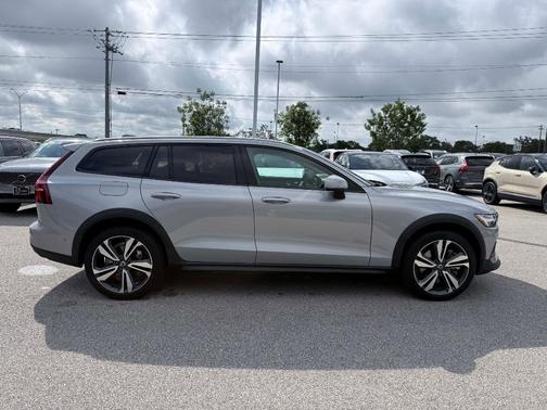 Silver 2025 Volvo V60 Cross Country B5 Plus