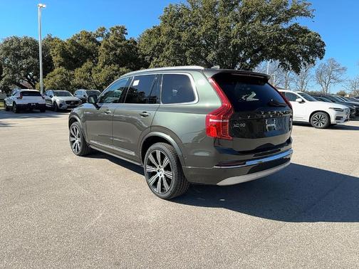 2022 Volvo XC90 Recharge Plug-In Hybrid EAWD INSCRIPTION