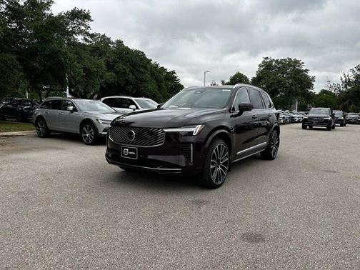 2025 Volvo XC90 B6 Ultra