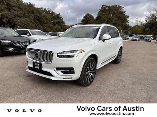 2025 Volvo XC90 B6 Plus 7-Seater