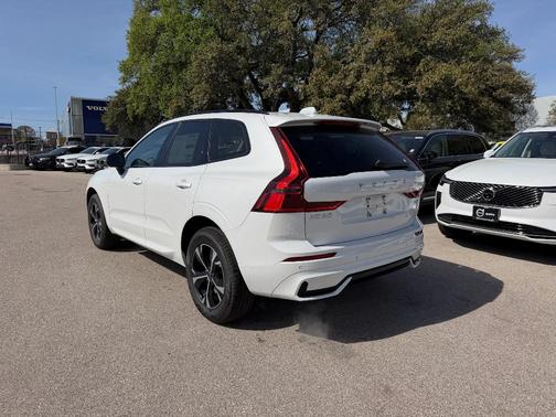 2026 Volvo XC60 B5 Core