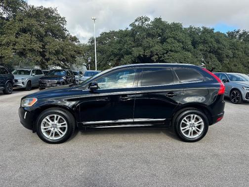 2015 Volvo XC60 T5 Drive-E Premier