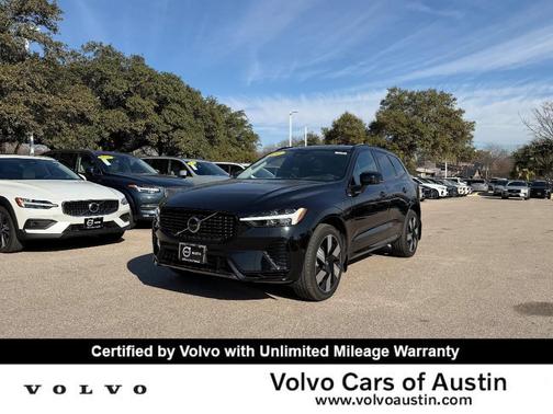 2024 Volvo XC60 Recharge Plug-In Hybrid T8 Plus Dark Theme