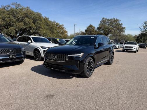 2026 Volvo XC90 Plug-In Hybrid T8 Ultra 6-Seater