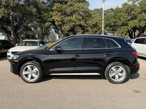 2019 Audi Q5 2.0T Premium Plus