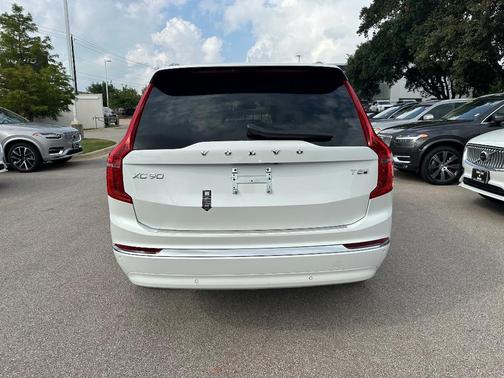 2025 Volvo XC90 Plug-In Hybrid T8 Plus 7-Seater