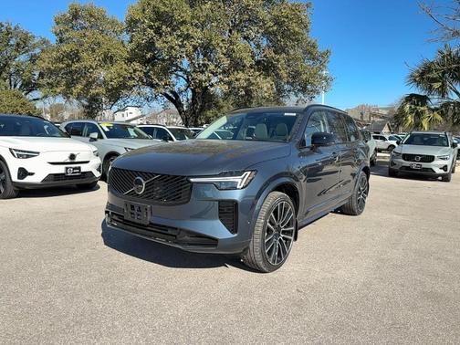 2026 Volvo XC90 B6 Ultra Dark Theme 7-Seater