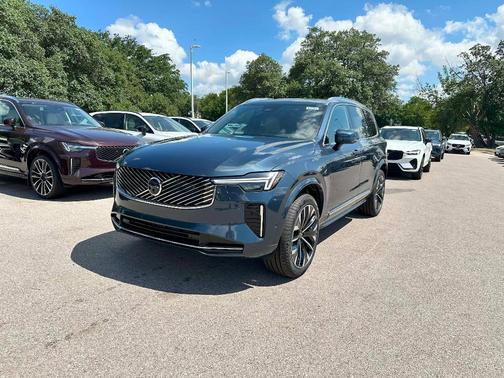 2026 Volvo XC90 B6 Plus 7-Seater
