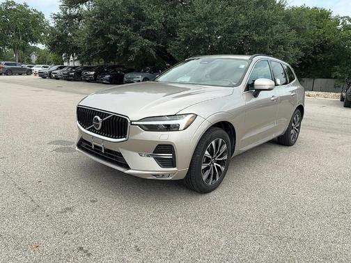 2023 Volvo XC60 B5 Core