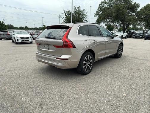 2023 Volvo XC60 B5 Core