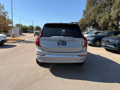 2026 Volvo XC90 B6 Ultra 7-Seater