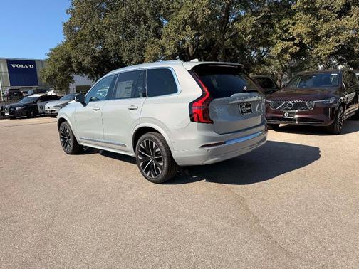 2026 Volvo XC90 B6 Ultra 7-Seater
