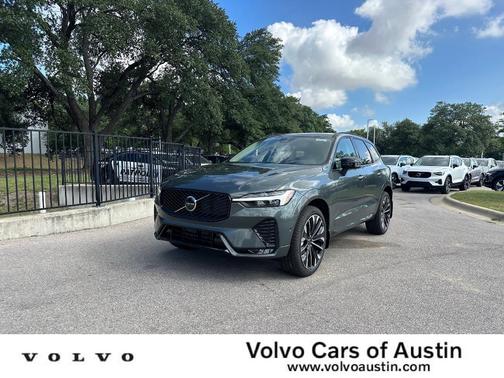 2026 Volvo XC60 B5 ULTRA