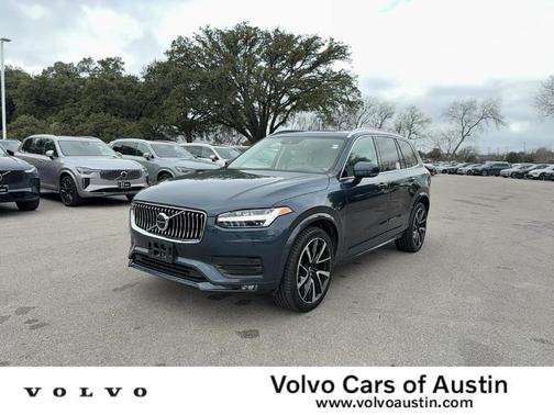 2020 Volvo XC90 T6 Momentum 7 Passenger