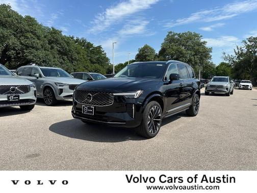 2025 Volvo XC90 B6 Core