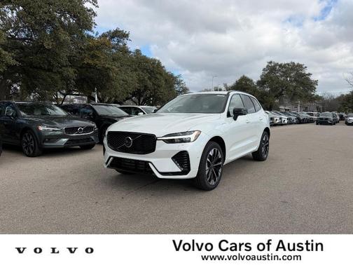 2026 Volvo XC60 Plug-In Hybrid T8 Plus