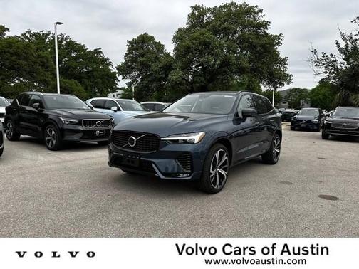 2025 Volvo XC60 B5 Ultra