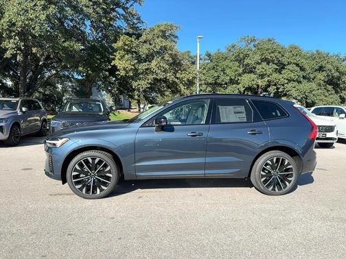 2026 Volvo XC60 B5 Ultra